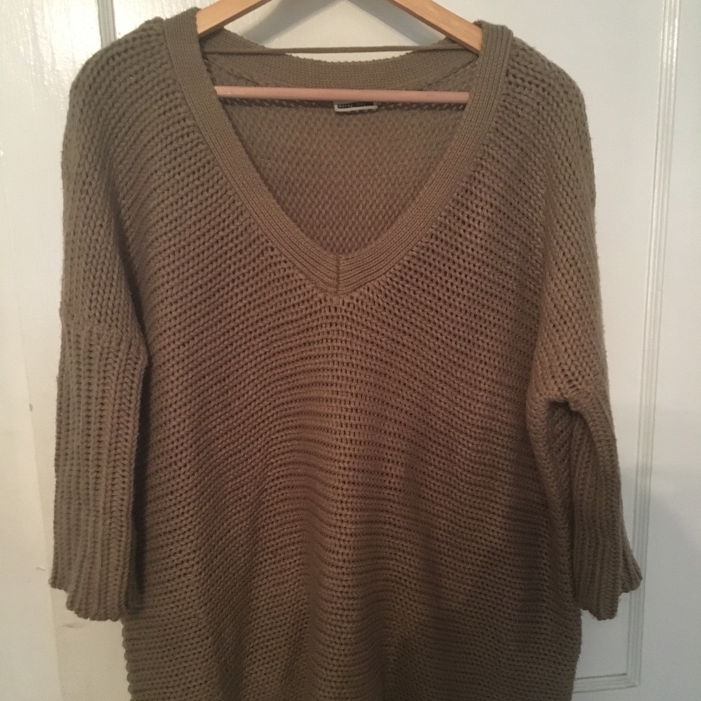 ASOS V NECK GREEN SWEATER